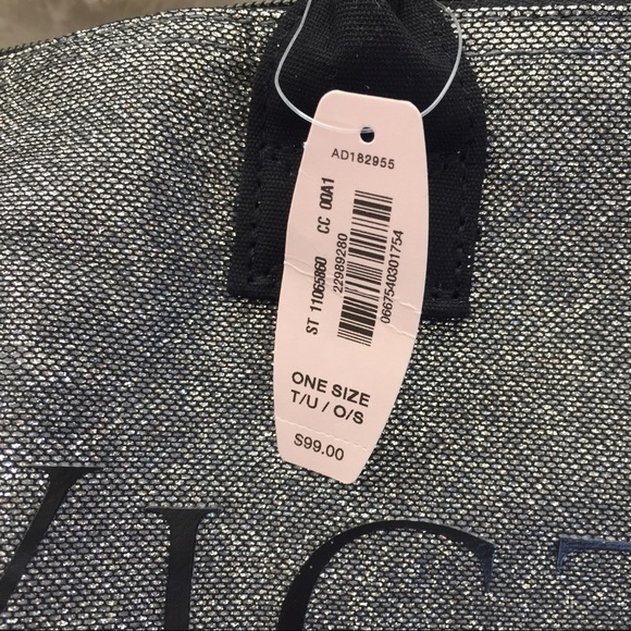 NWT Victoria's Secret L.E. Weekender Tote - Picture 6 of 7